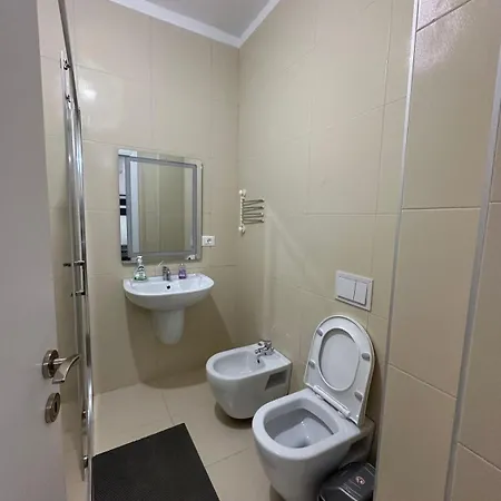 Appartement Urban Oasis,15 Min Walk To Centr