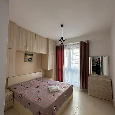 Urban Oasis,15 Min Walk To Centr Tirana